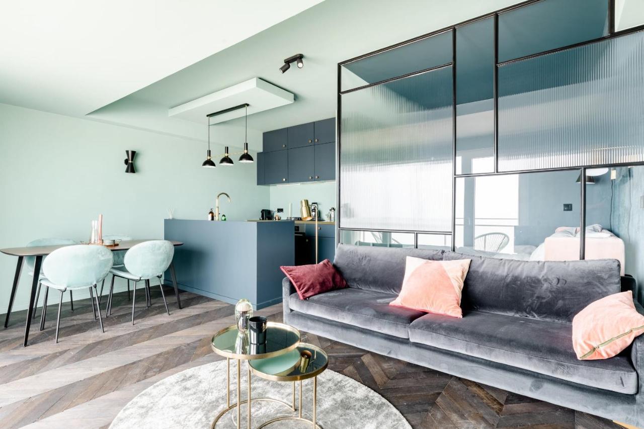 Luxueuze Suite Met Frontaal Zeezicht Кнокке-Хейст Экстерьер фото